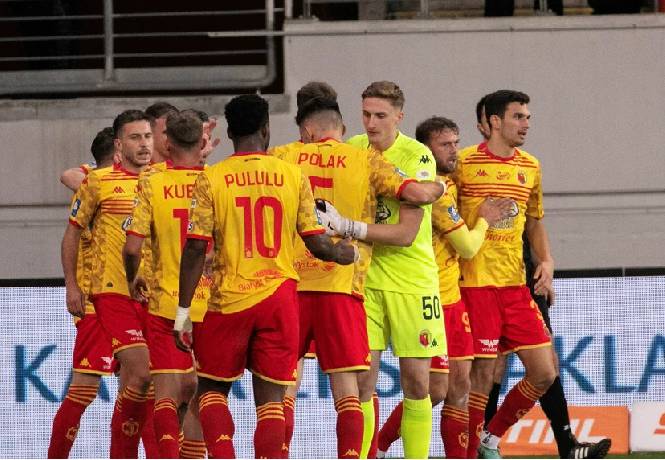 Nhận định, soi kèo Jagiellonia Bialystok vs Petrocub Hincesti, 23h45 ngày 24/10: Thắng đậm