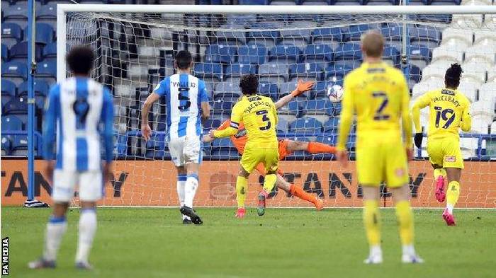 Nhận định, soi kèo Wycombe Wanderers vs Huddersfield, 2h45 ngày 8/1: Khách có điểm